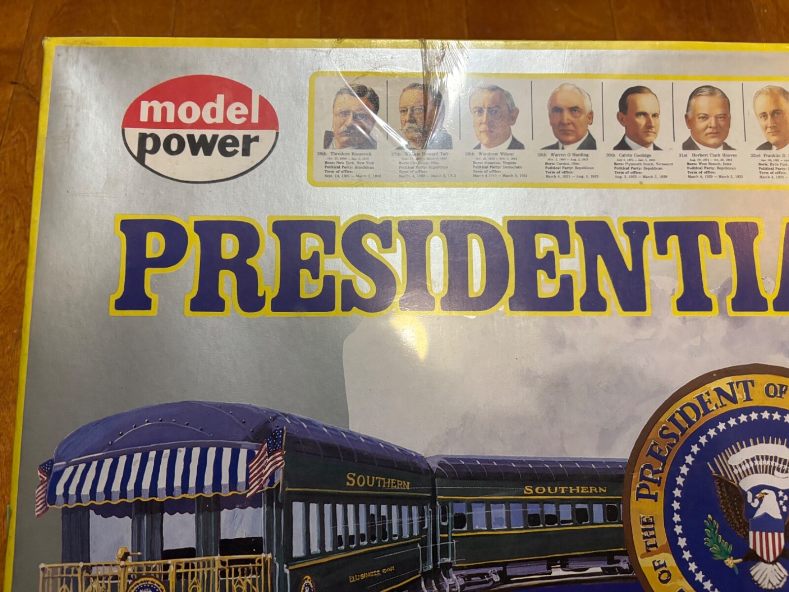 Model Power Presidential Special ATSF 605 Locomotive Santa Fe 3404 Cars UNUSED