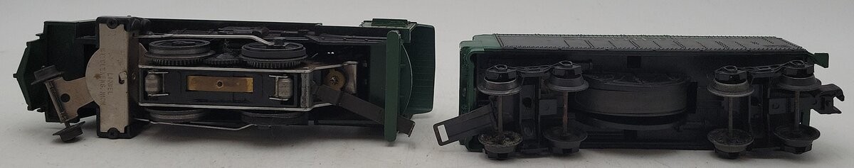 Lionel 6-8302 O Southern 0-4-0 Steam Loco & Tender EX
