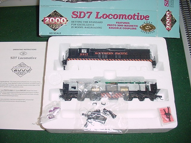 HO DCC READY Proto 2000 SP “Black Widow” EMD SD7 Diesel NIB