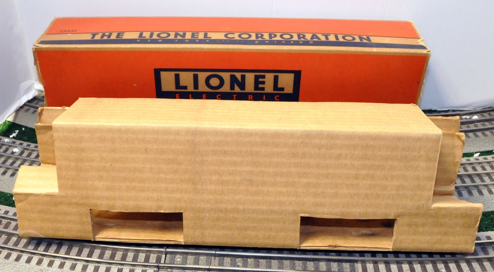 Lionel 2353 Santa Fe F 3 AA-In Original Boxes and Master Carton-Fully Serviced