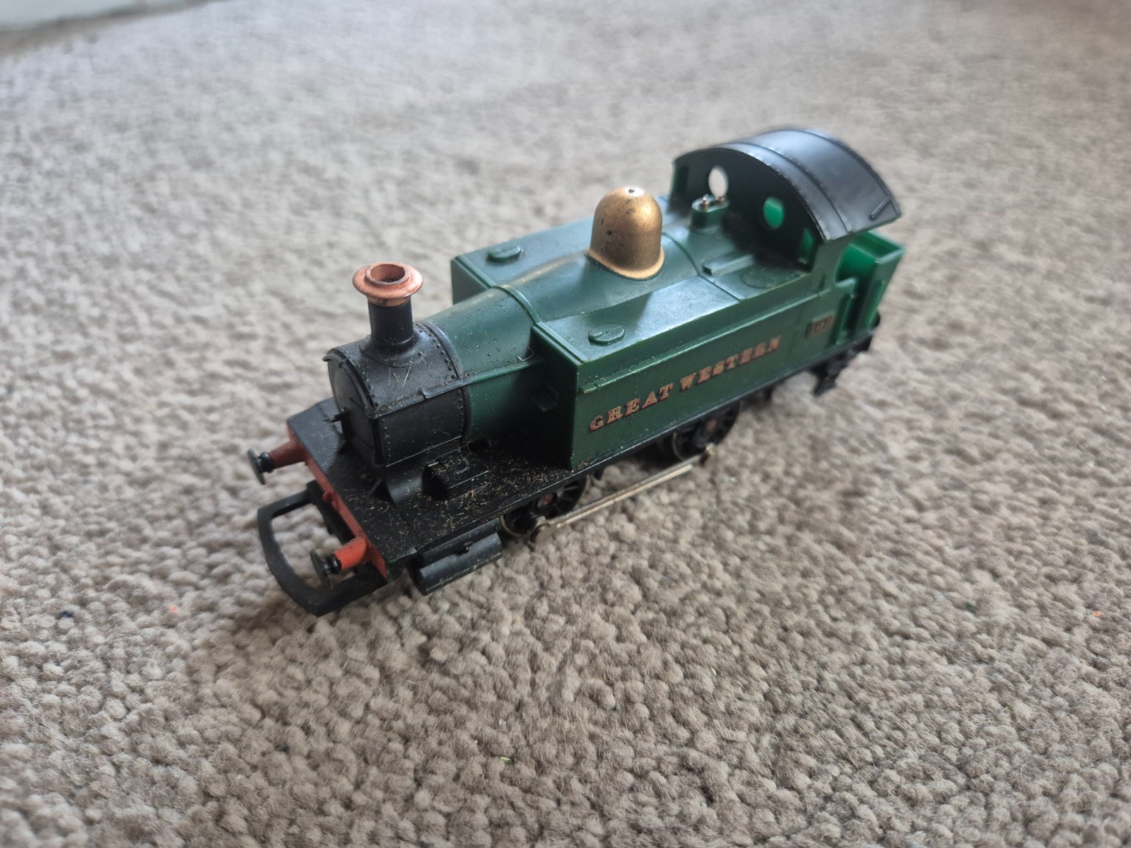 OO GAUGE HORNBY RAILWAYS GREAT WESTERN CLASS 101 HOLDEN TANK LOCOMOTIVE UNTESTED