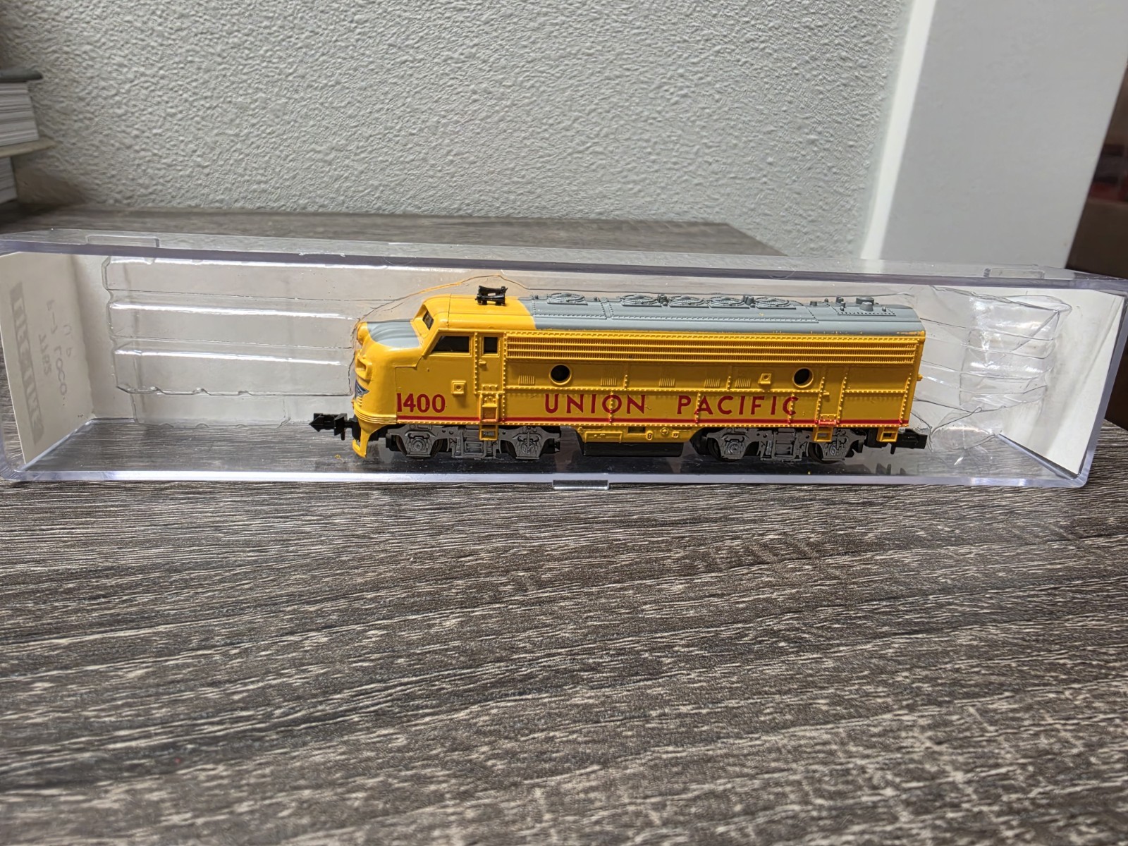 Life Like Ho Scale Union Pacific F7- #1400 Diesel Locomotive Tested