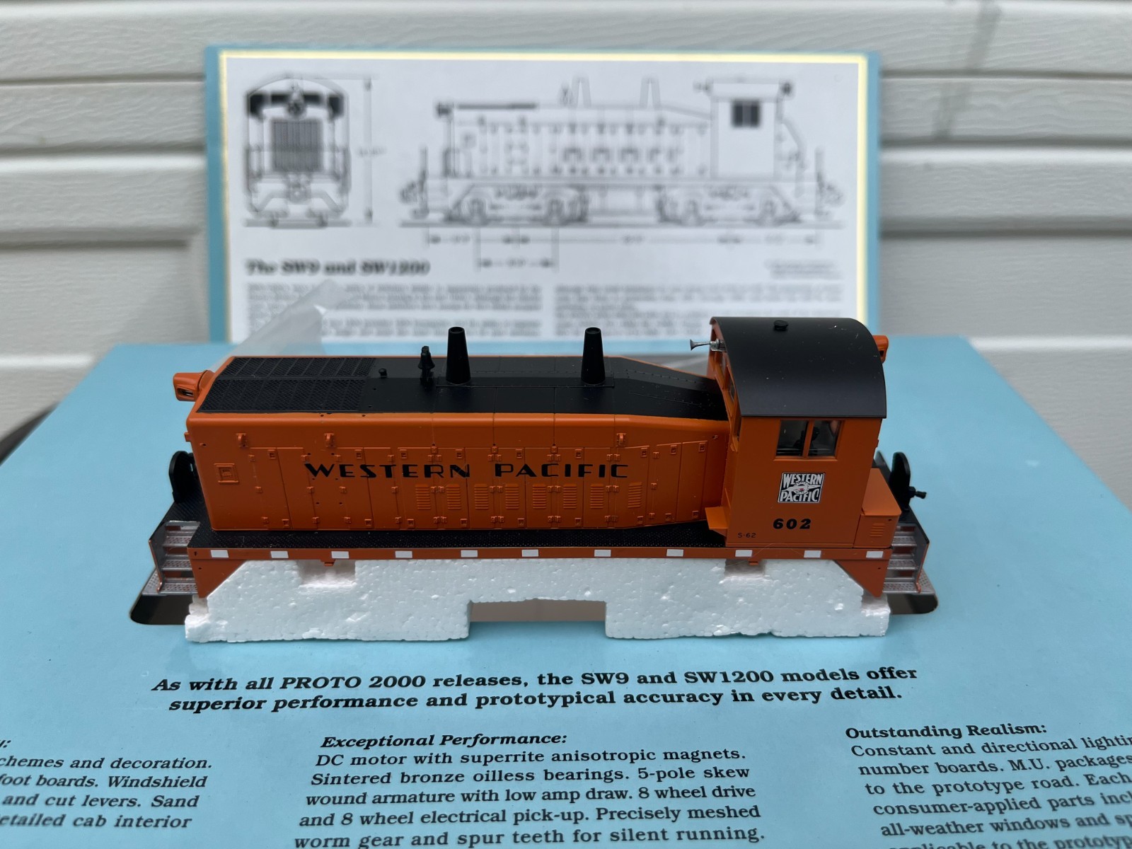 HO CUSTOM WESTERN PACIFIC SW9 #602 SOLID ORANGE LOCOMOTIVE SWITCHER PROTO 2000