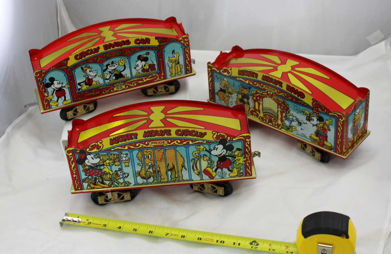 Standard Gauge – Pride Lines Mickey Mouse Circus Engine Tender and 3 Car Set