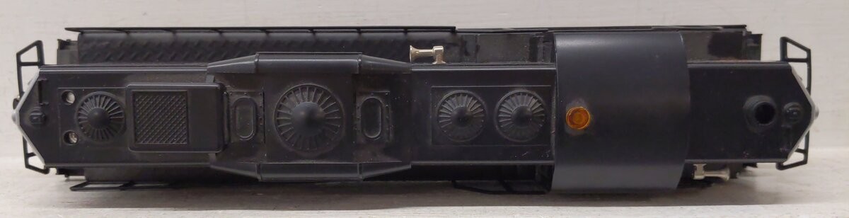 Lionel 6-18562 O Gauge Southern Pacific GP-9 Diesel Locomotive #2380 EX/Box