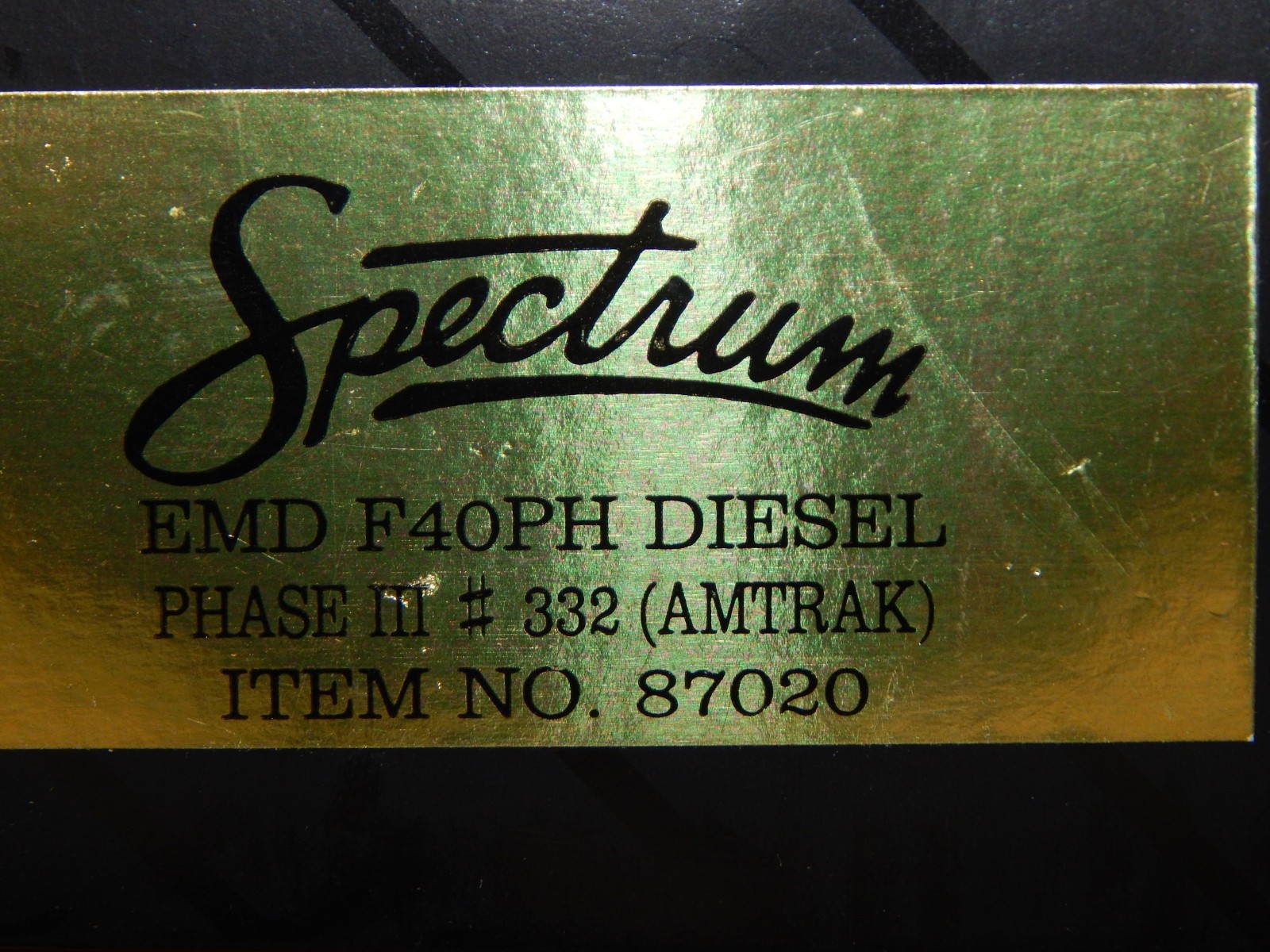 SPECTRUM 87020 AMTREK EMD F40PH DIESEL LOCOMOTIVE PHASE III USED BOX RUNS GREAT