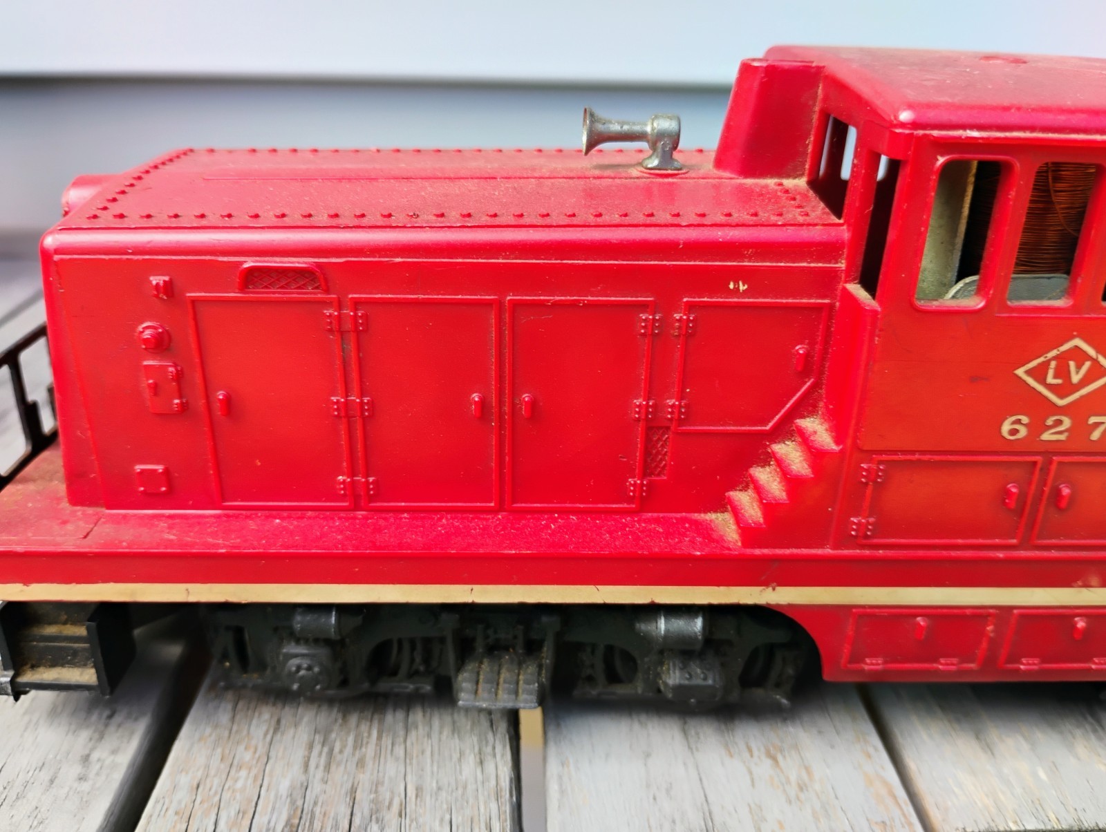 VINTAGE 1956 POSTWAR LIONEL 627 LEHIGH VALLEY DIESEL SWITCHER & AMERICAN FLYER
