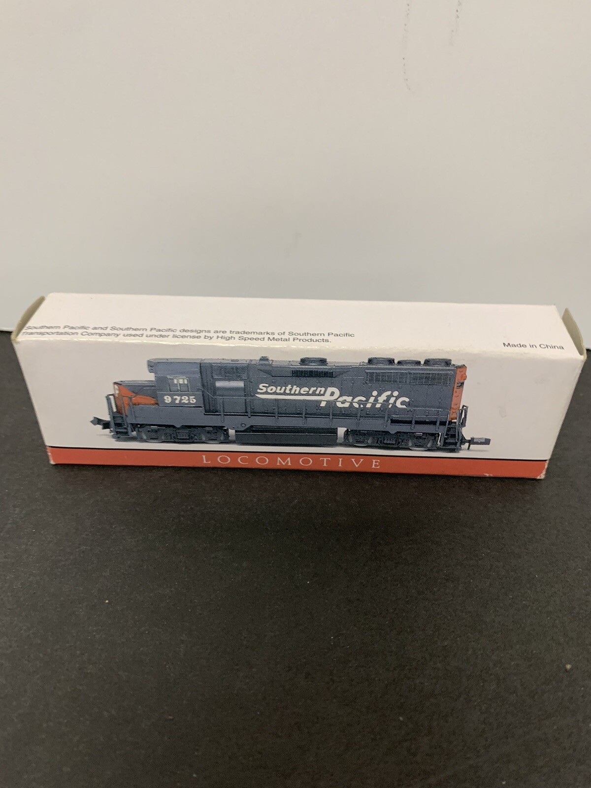 High Speed Metal Products Southern Pacific Locomotive Model Train #9725
