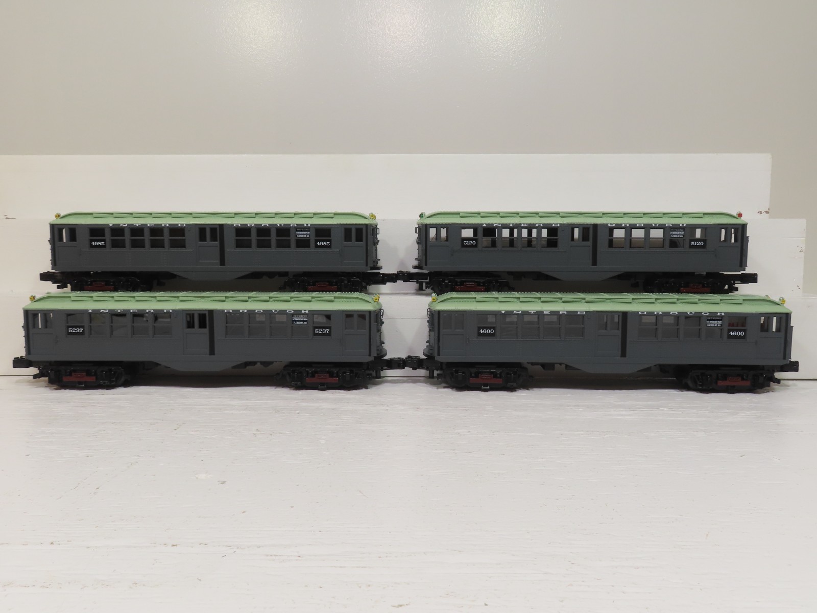 MTH 30-2756-1 Metropolitan Two-Tone 4-Car LO-V Subway Set w/Protosound 2 LN