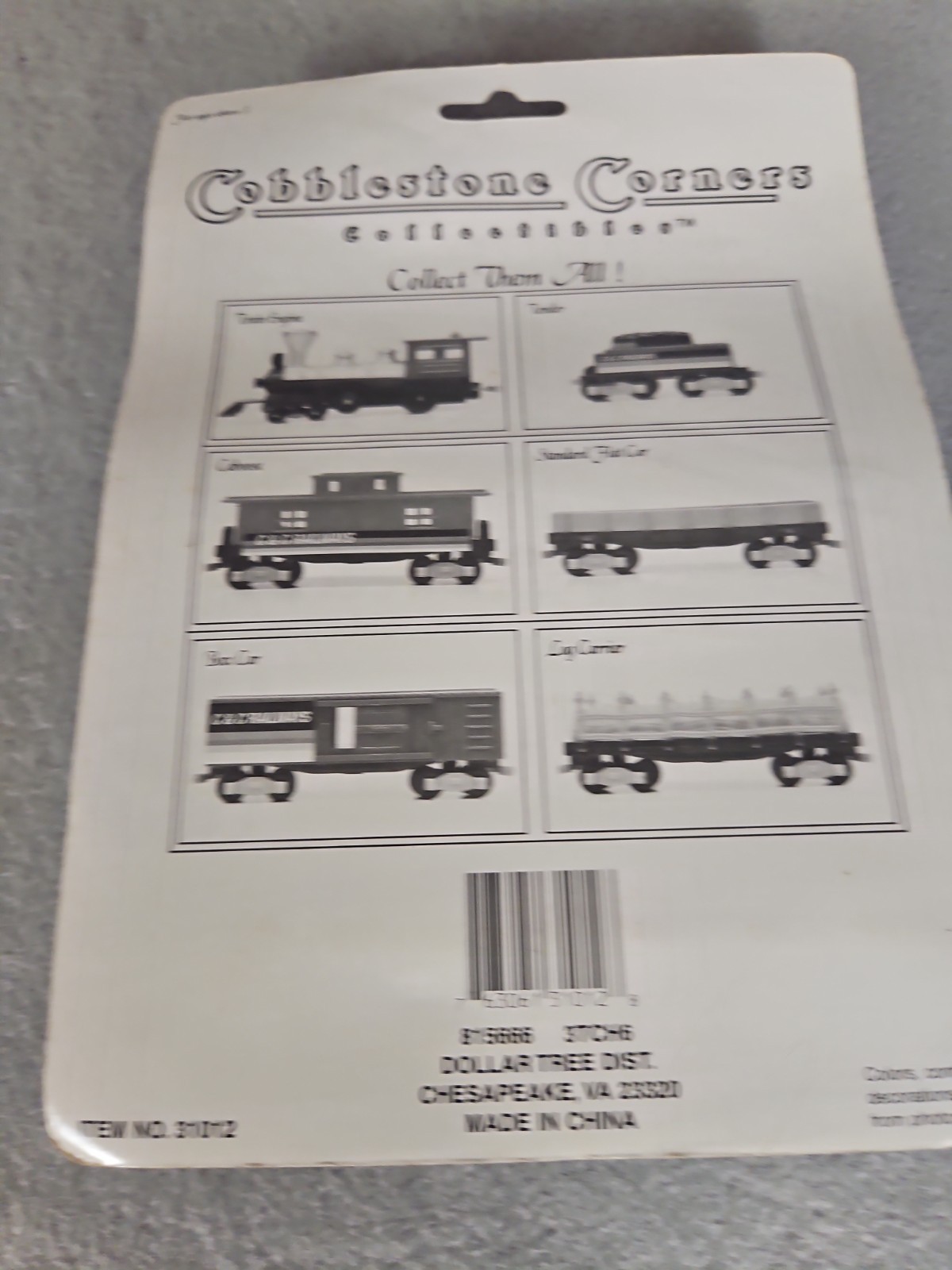 NEW Cobblestone Corners Train Track Lot , Engine And Cars, Christmas Village