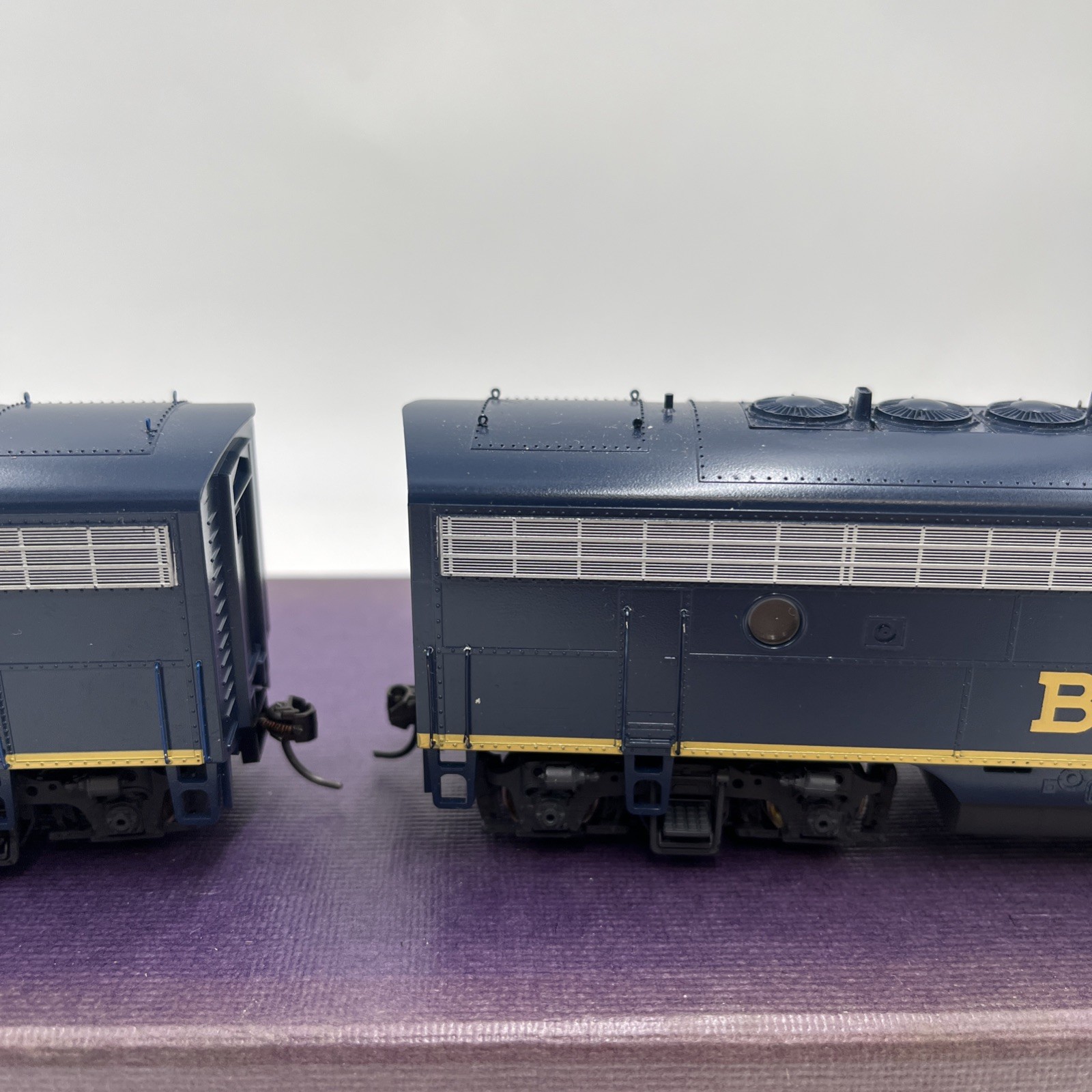 HO Scale F7A Ph 1 Early B&O #5614 – HO-Scale A&B Unit tested and works