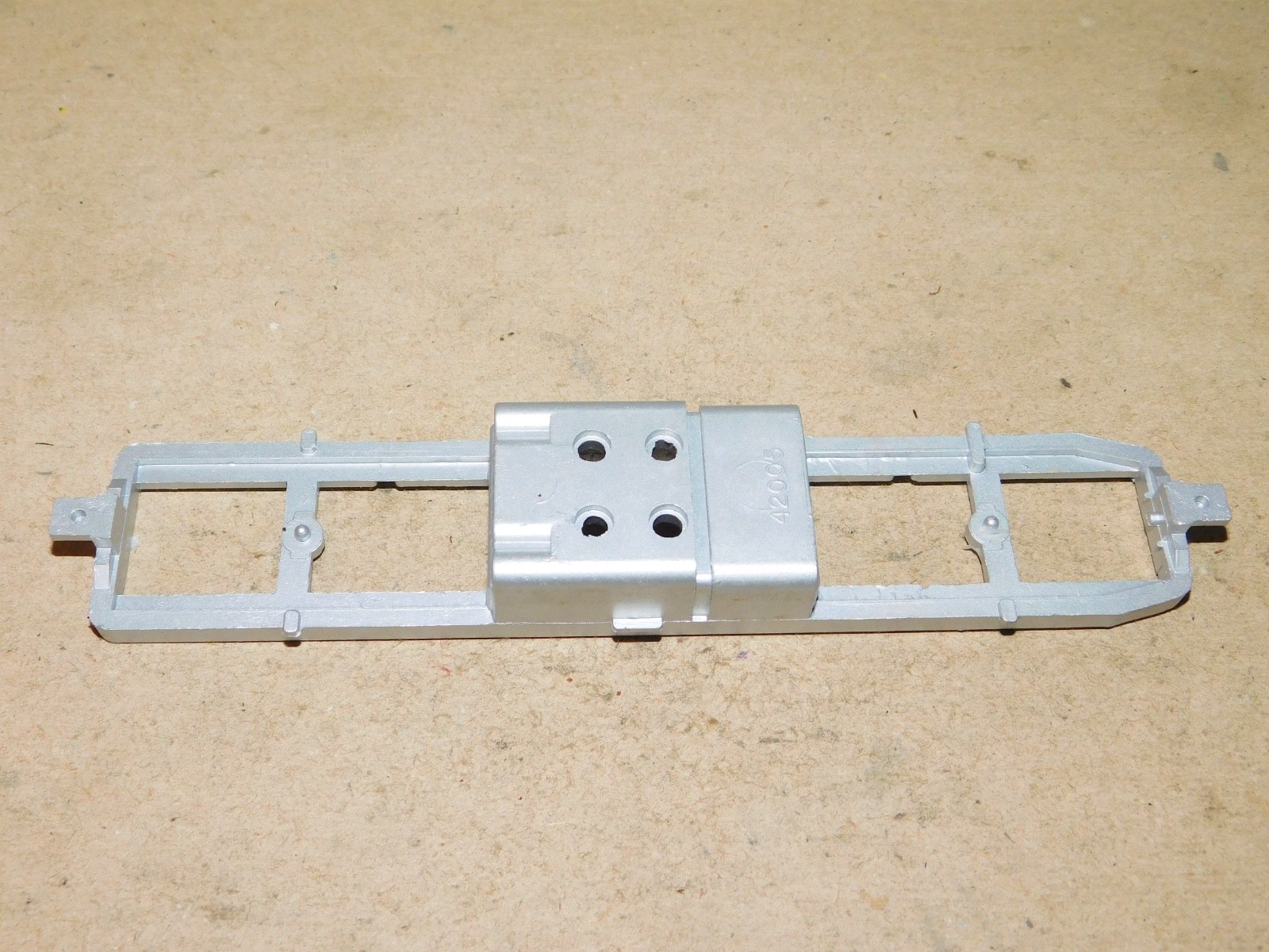 Athearn HO Parts F7A F7B Silver Dummy Locomotive Frame