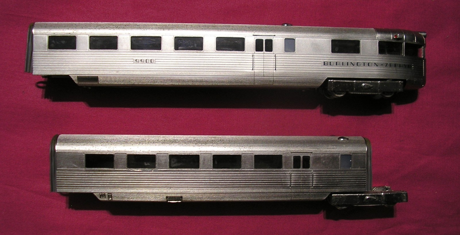 HO Challenger CIL 2076.1 CB&Q Pioneer Zephyr 9900, Early Version, 4 Units, TLC