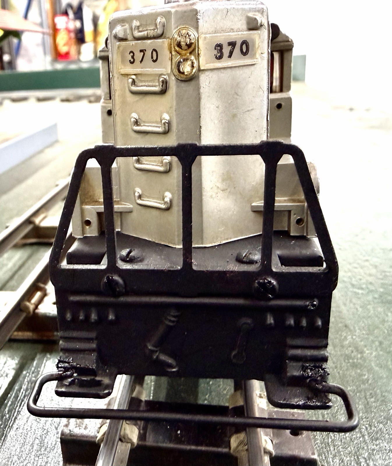 American Flyer 370 GM Diesel Locomotive (#144 – see Performance Video)