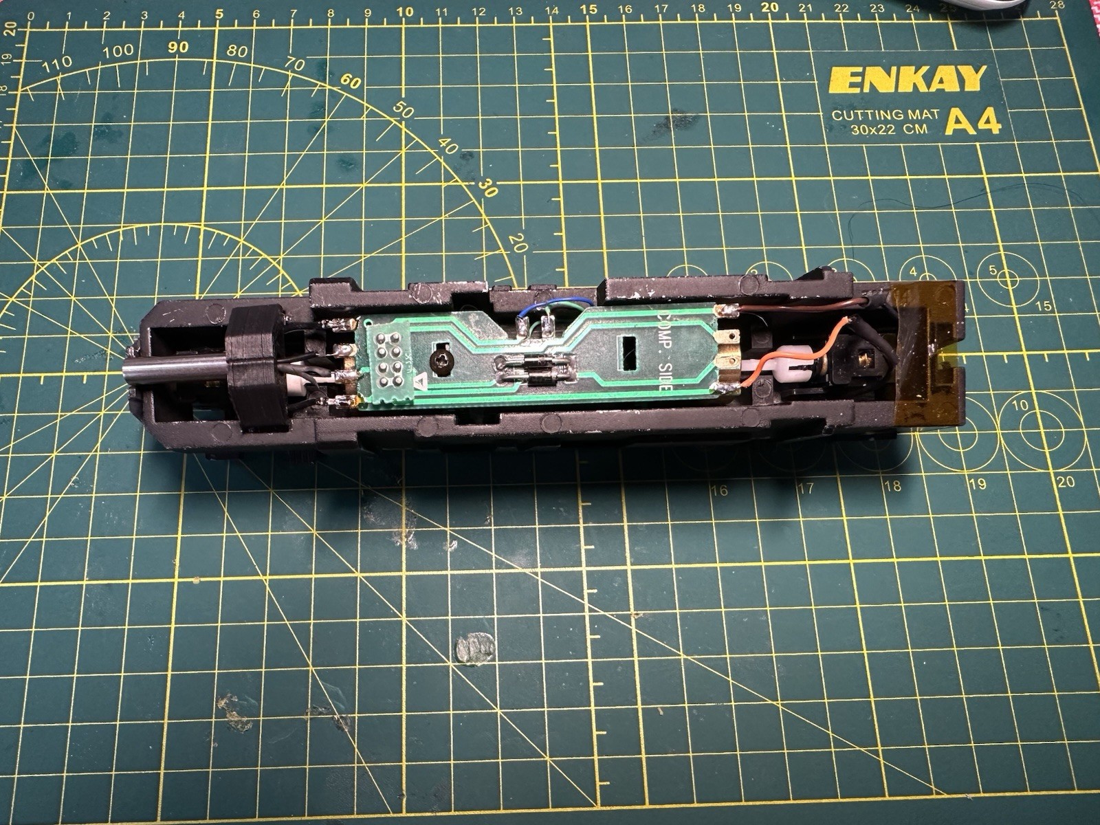 Stewart hobbies Kato F3A P.R.R. DCC Ready Ho Scale #8999
