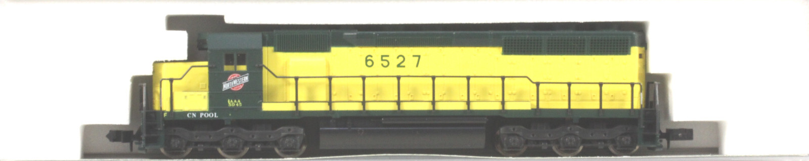 KATO N Gauge #176-3106 Chicago North Western SD45 Diesel Locomotive, New in Box