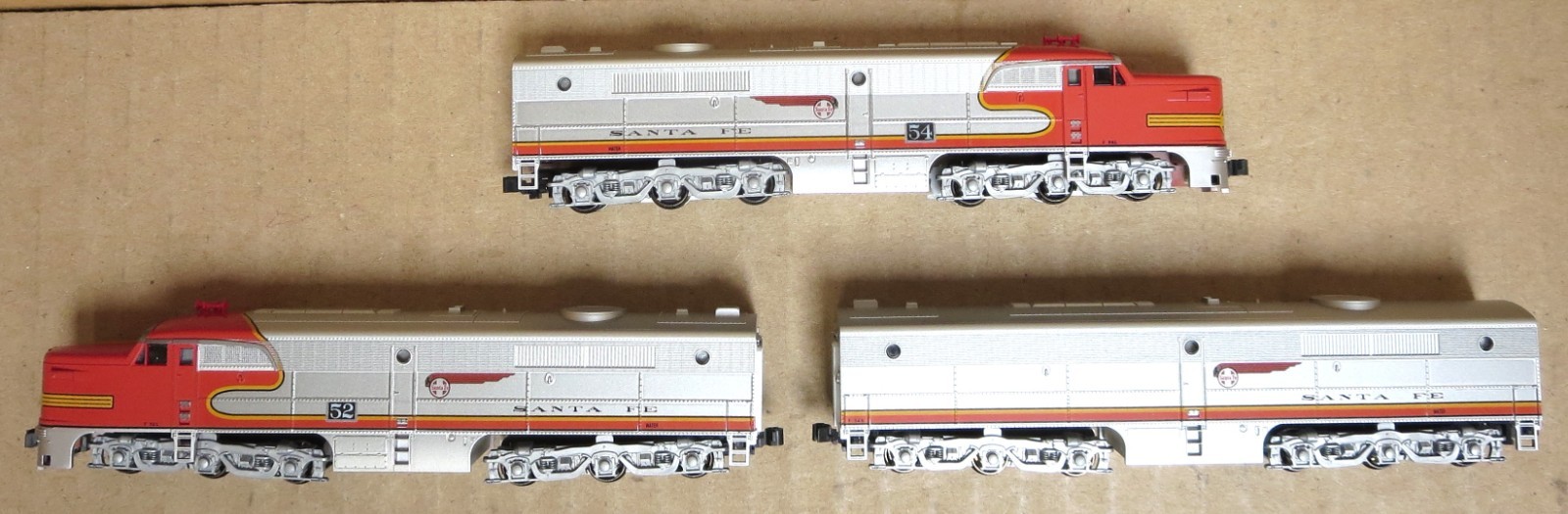 KATO 176-4102 54L 52 Santa Fe Warbonnet PA ABA Three Loco Set N-Scale LN