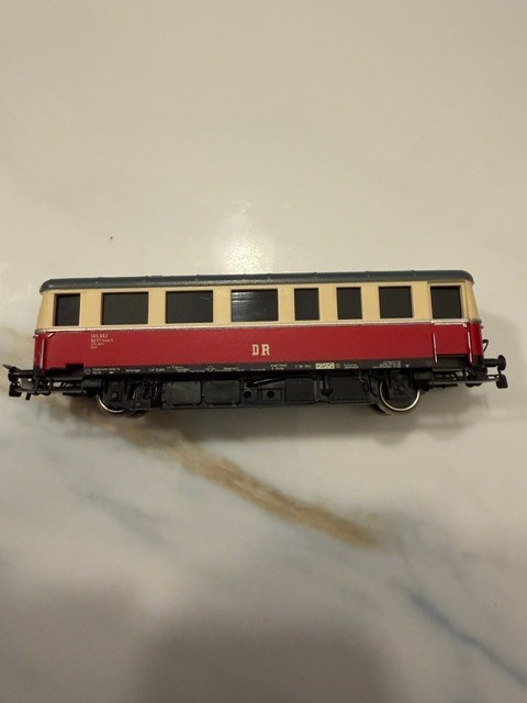 PIKO MODELLBAHN TRIEBWAGEN HO 1:87 16,5 mm