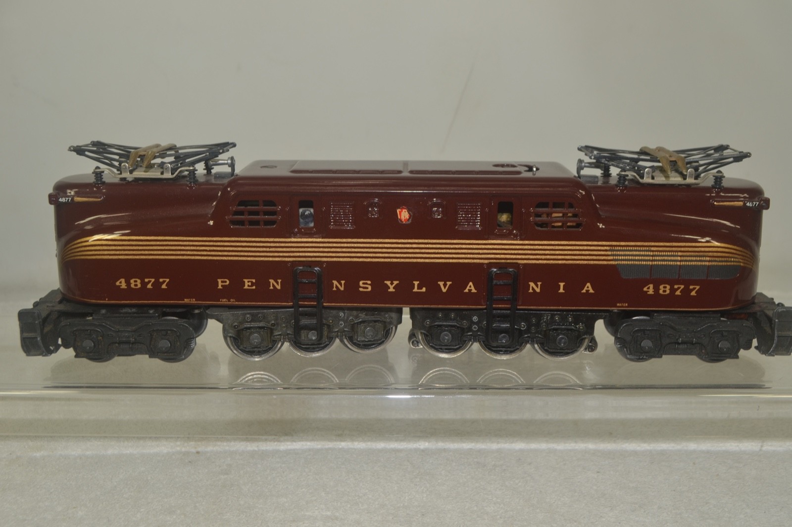LIONEL POSTWAR GG-1 # 4877, TUSCAN, ELLIOT WELZ MUSEUM QUALITY RESTORATION
