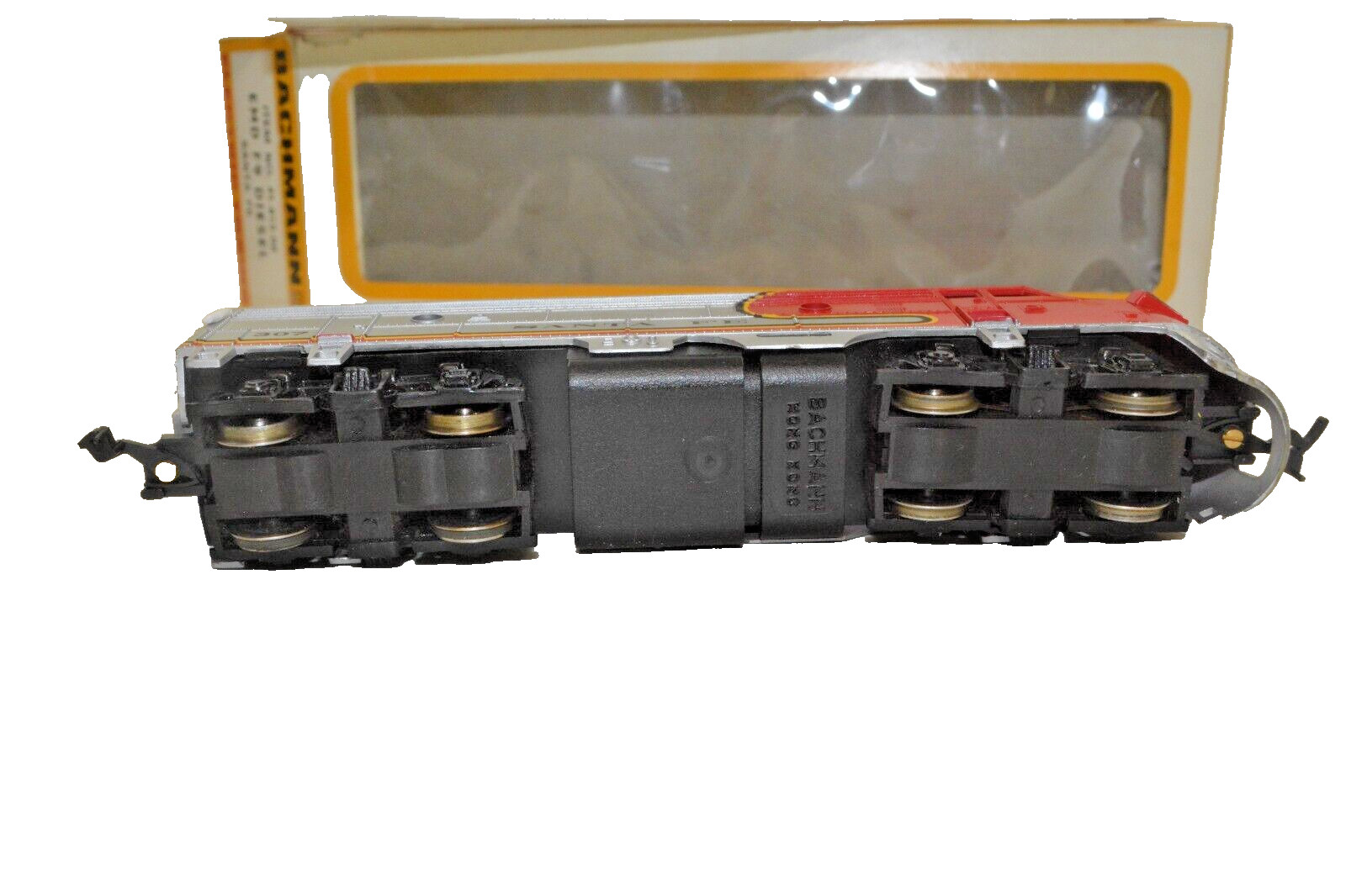 Bachman EMD F9 Santa Fe Diesel 41-615-02 Mint in Box