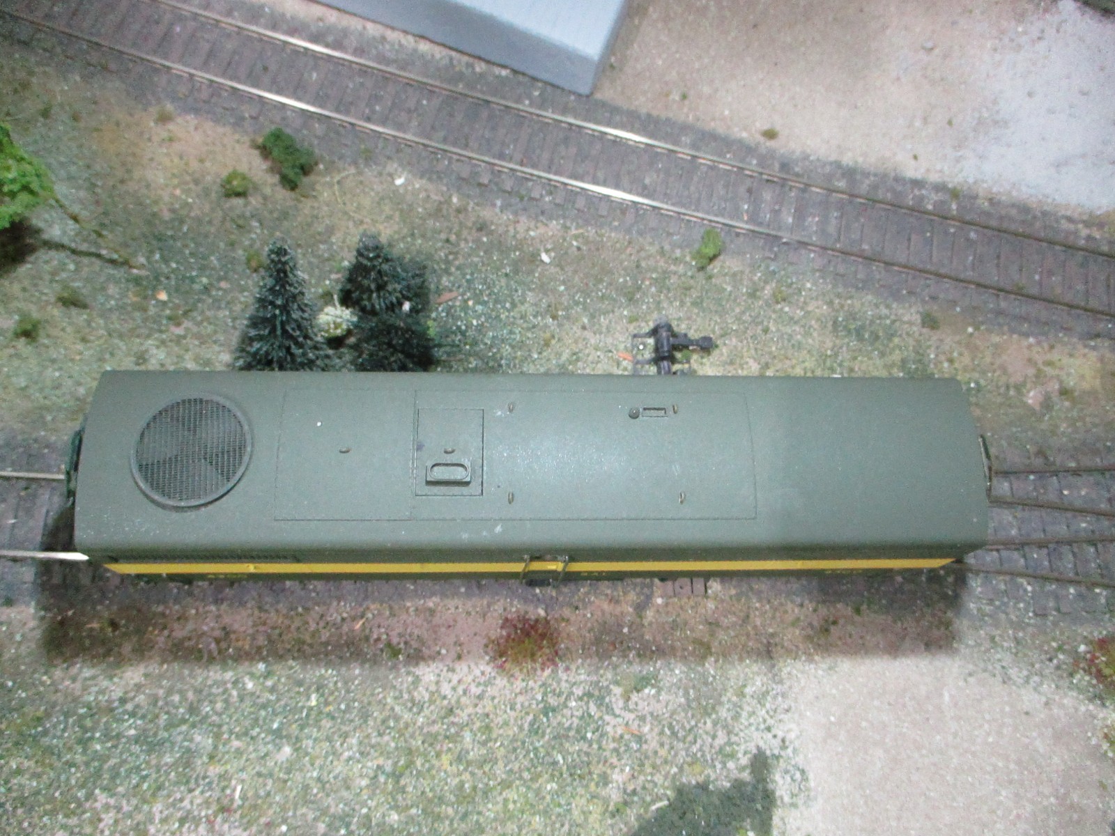 SAL 4200/4300 FA2/FB2,BOTH PWR’D,DC/DCC/SOUNDWEATHERED TRUCKS,PAINTED CREW,LED’S
