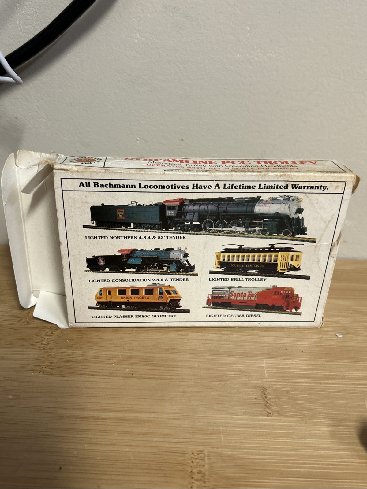 Bachmann HO Chicago Transit Authority CTA Streamline PCC Trolley
