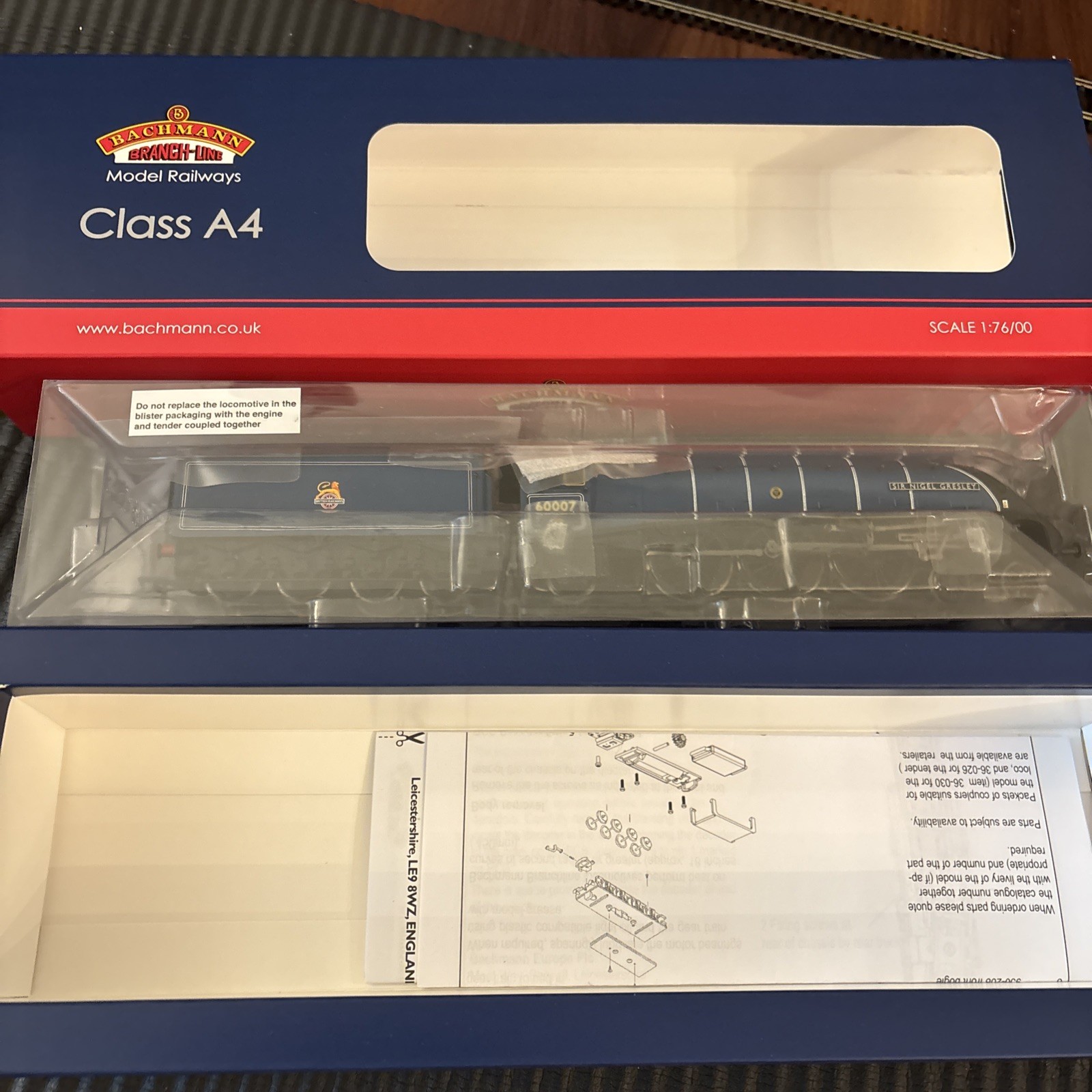 Bachmann 31-954B OO Gauge BR Blue 4-6-2 ‘Sir Nigel Gresley’ ‘60007’ Steam MINT