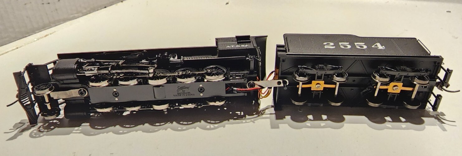 Bachmann Spectrum HO 2-10-0 Russian Decapod A.T. & S.F. #2554