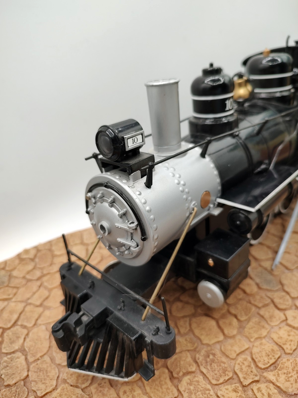 Bachmann 81096 G Scale White Pass 4-6-0 Steam Locomotive #10 & Tender READ AS IS