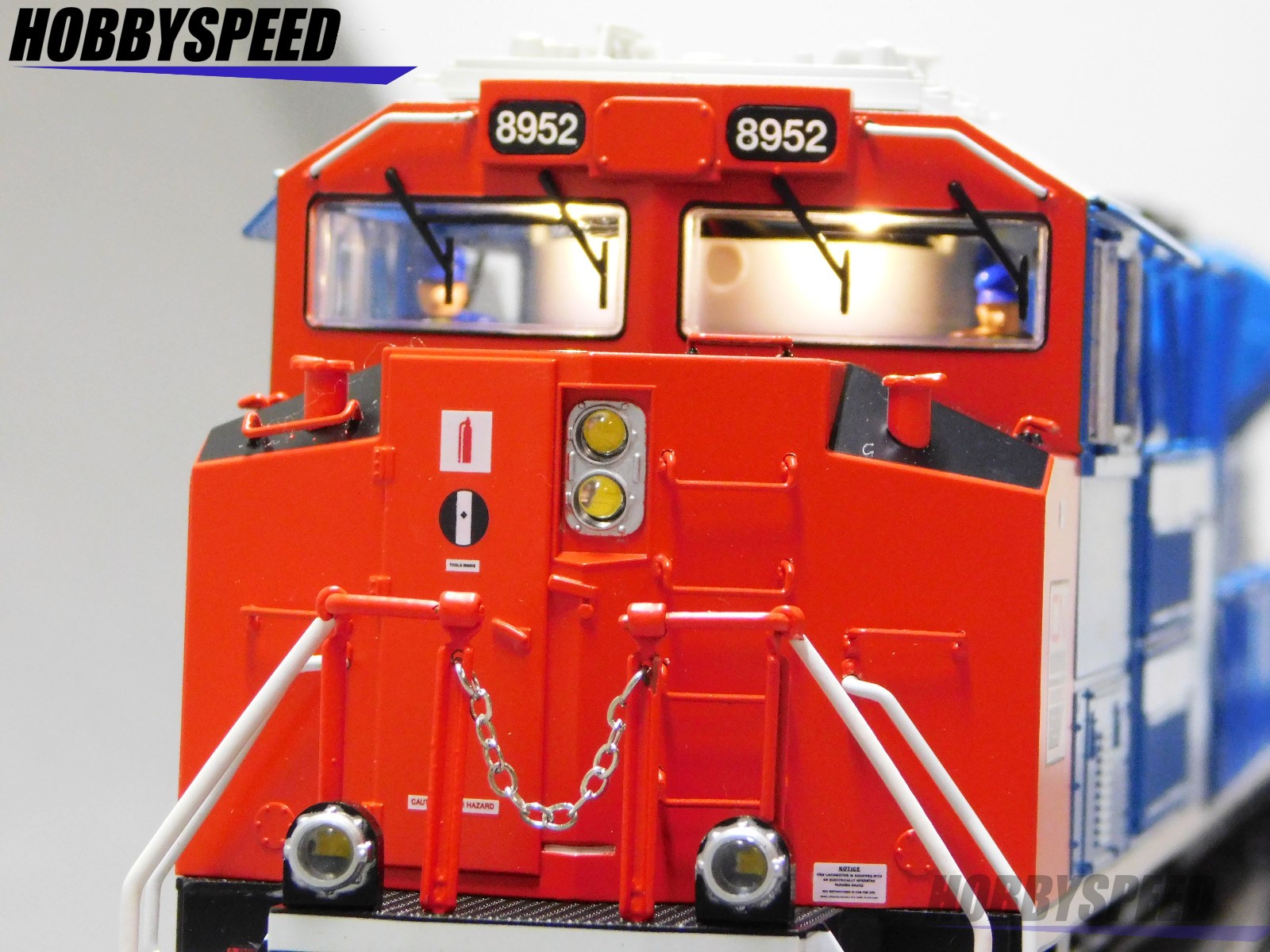 LIONEL BTO GRAND TRUNK LEGACY SD70M-2 #8952 DIESEL ENGINE O GAUGE 2533171 NEW