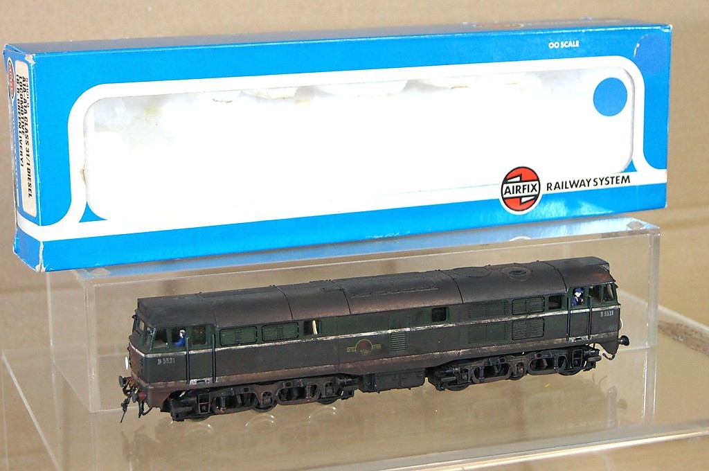 AIRFIX KIT BUILT BR GREEN CLASS 31 A1A-A1A DIESEL LOCO D5531 WEATHERED mx