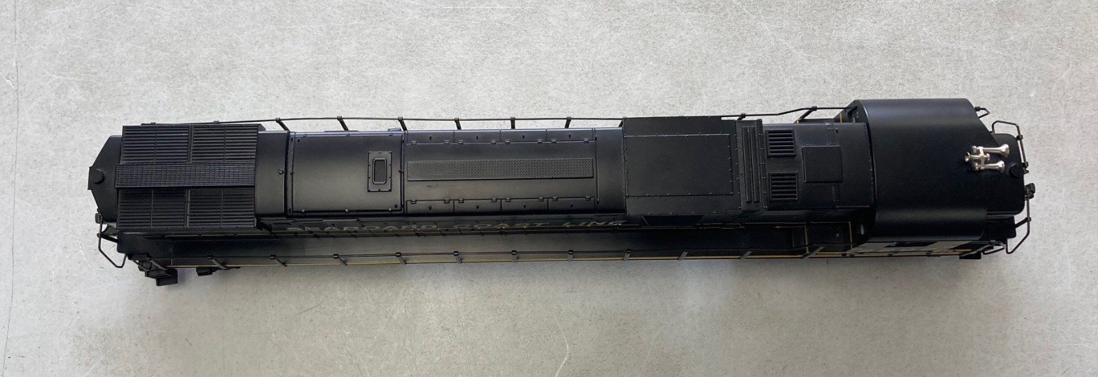 Weaver Seaboard Coast Line ALCO C-628 Diesel Locomotive #2202 O-Scale-No Box