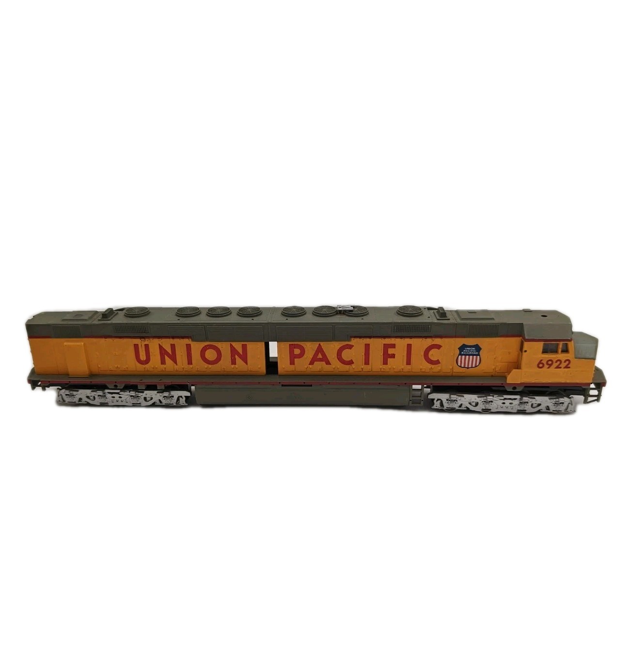 Vintage Union Pacific Locomotive Rare #6922 Diesel HO Electric Train Engine