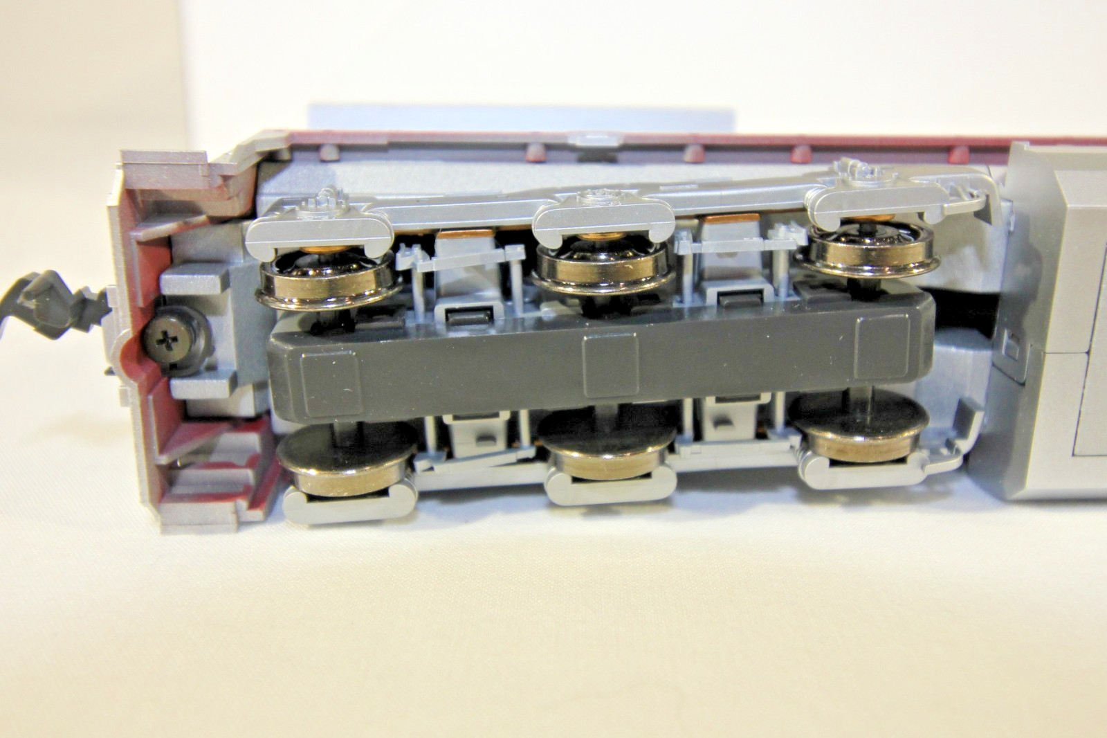 KATO HO GE C44-9W Dash 9 Santa Fe #605 37-1210 New in Box Complete