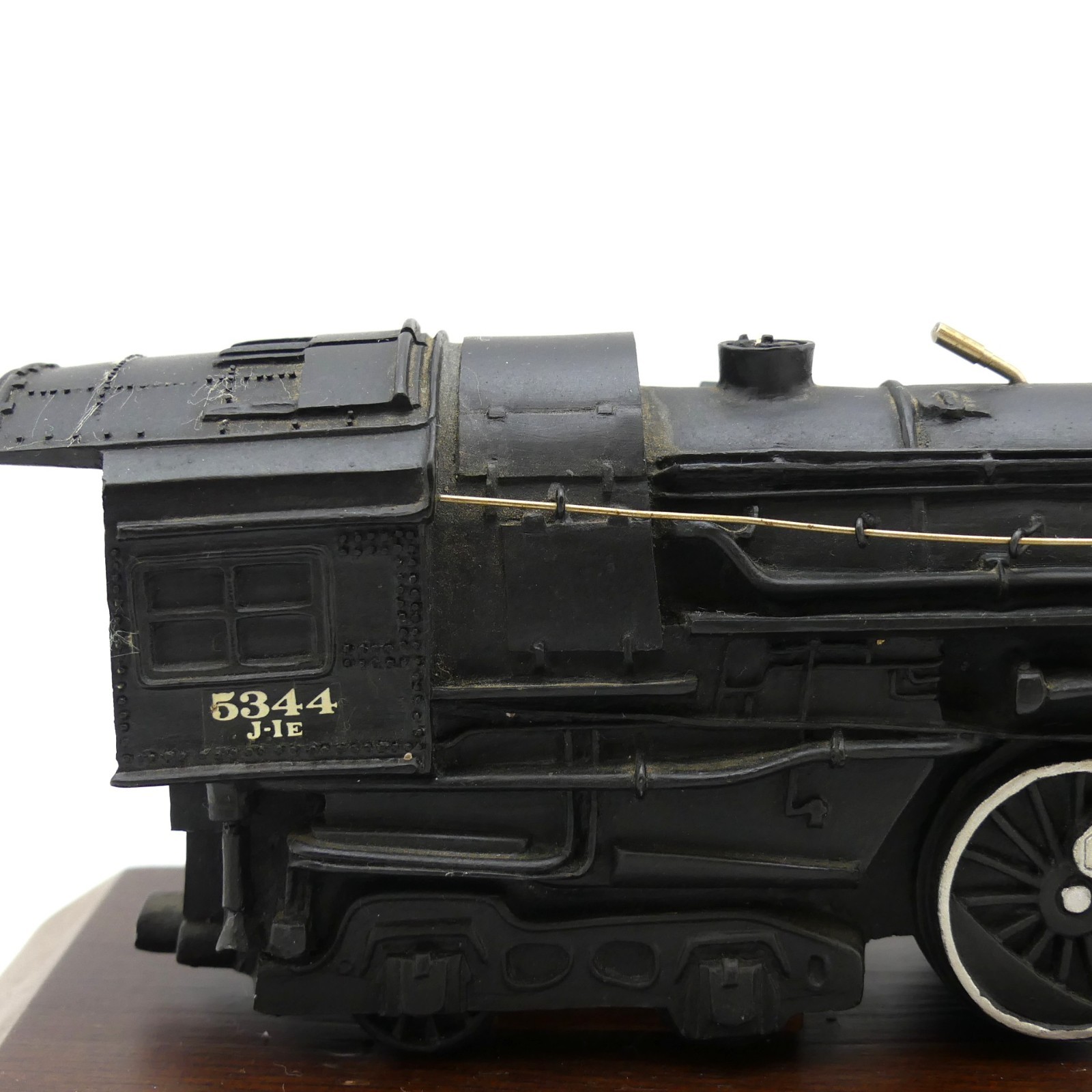 Lionel 1937 700 E Scale Hudson 5344 J-IE locomotive Train Model with Base