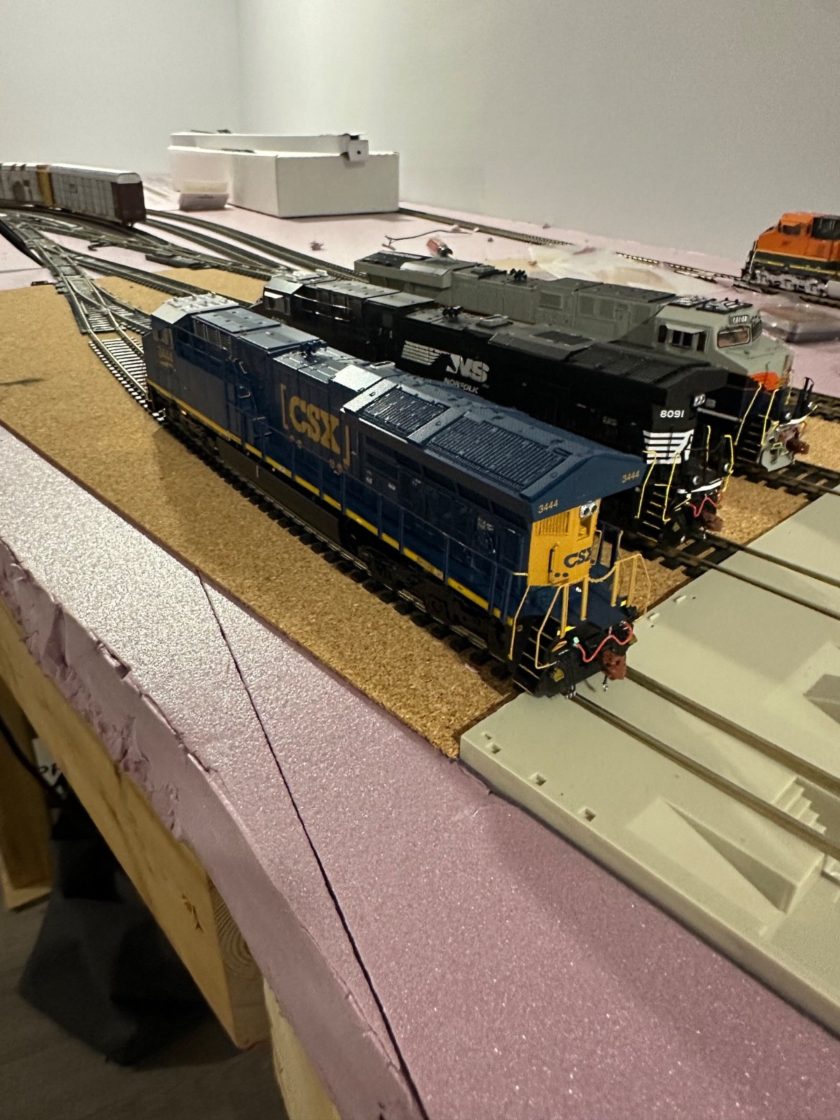 HO ScaleTrains DCC Sound CSX GE Tier 4 ET44AH #3444