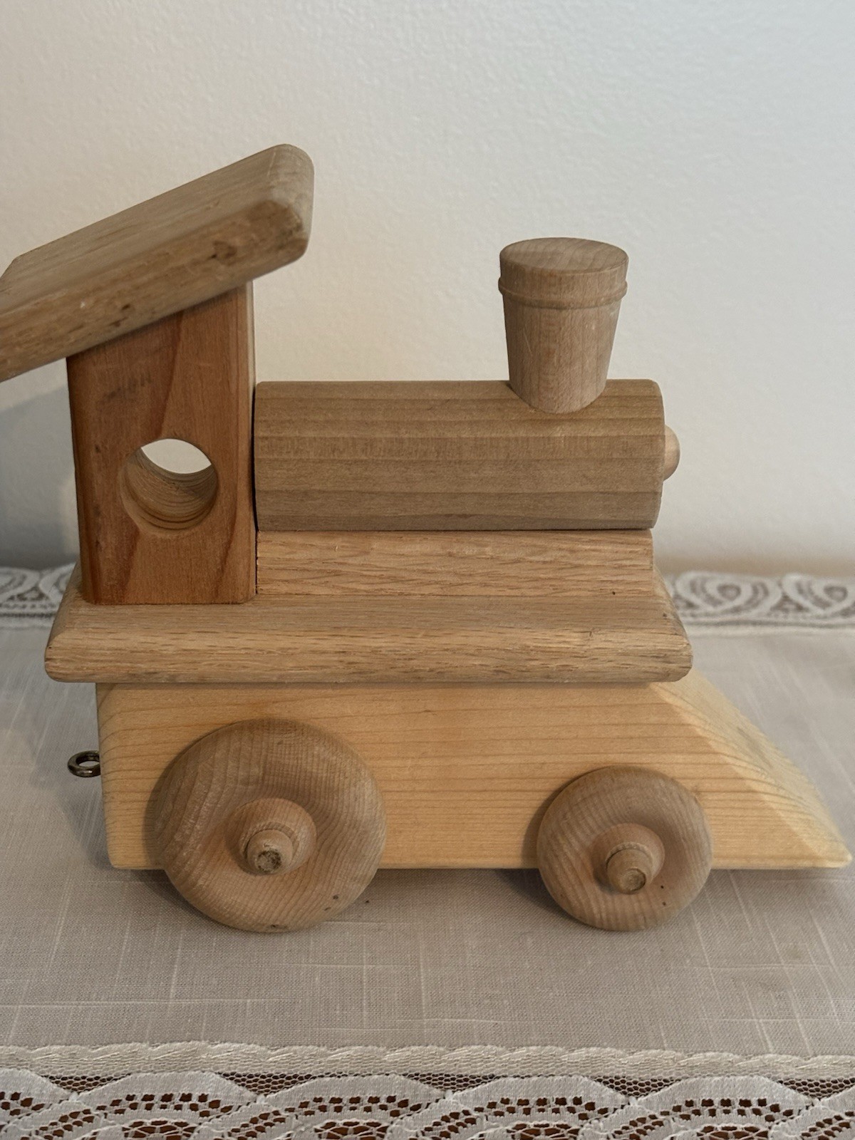 Vtg 1980’s Handcrafted Wood Train Locomotive Engine Toy