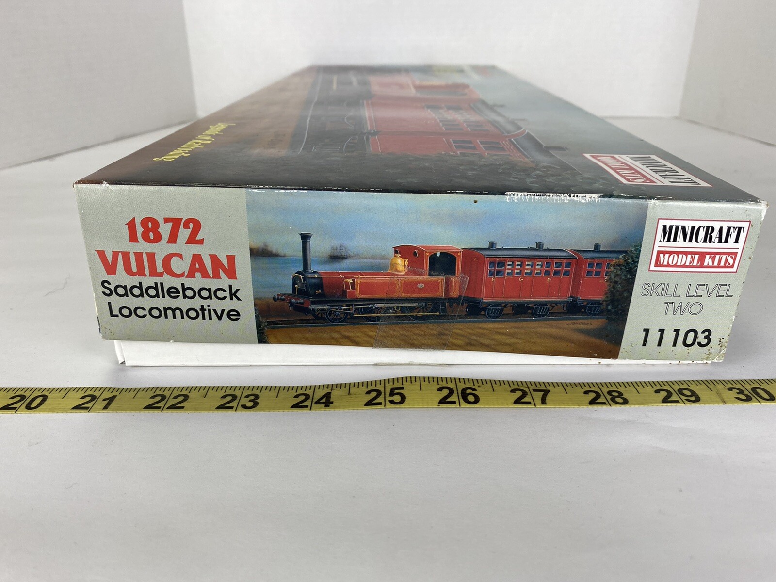 Minicraft 1872 Vulcan Saddleback Locomotive 1/45 plastic model kit