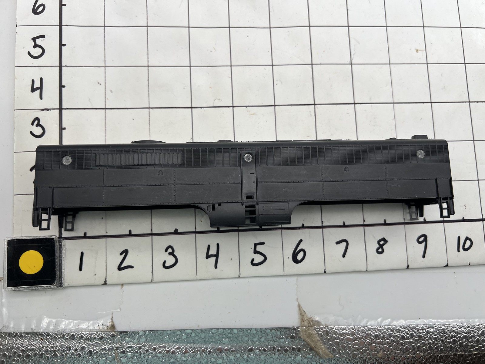 HO Scale Diesel Locomotive B Unit Black SHELL ONLY Good