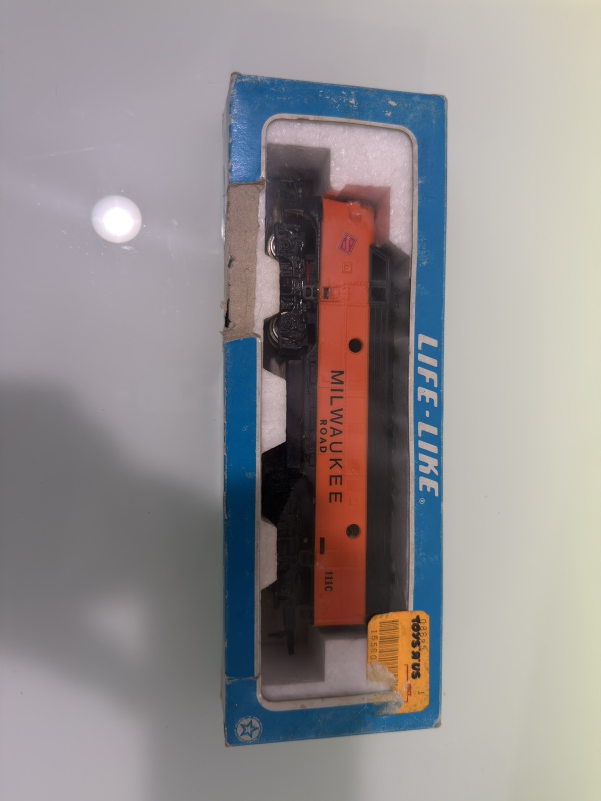 MILWAUKEE ROAD PASSENGER FP7 – A unit 98C – DCC / QUANTUM SOUND HO Scale NEW OOP