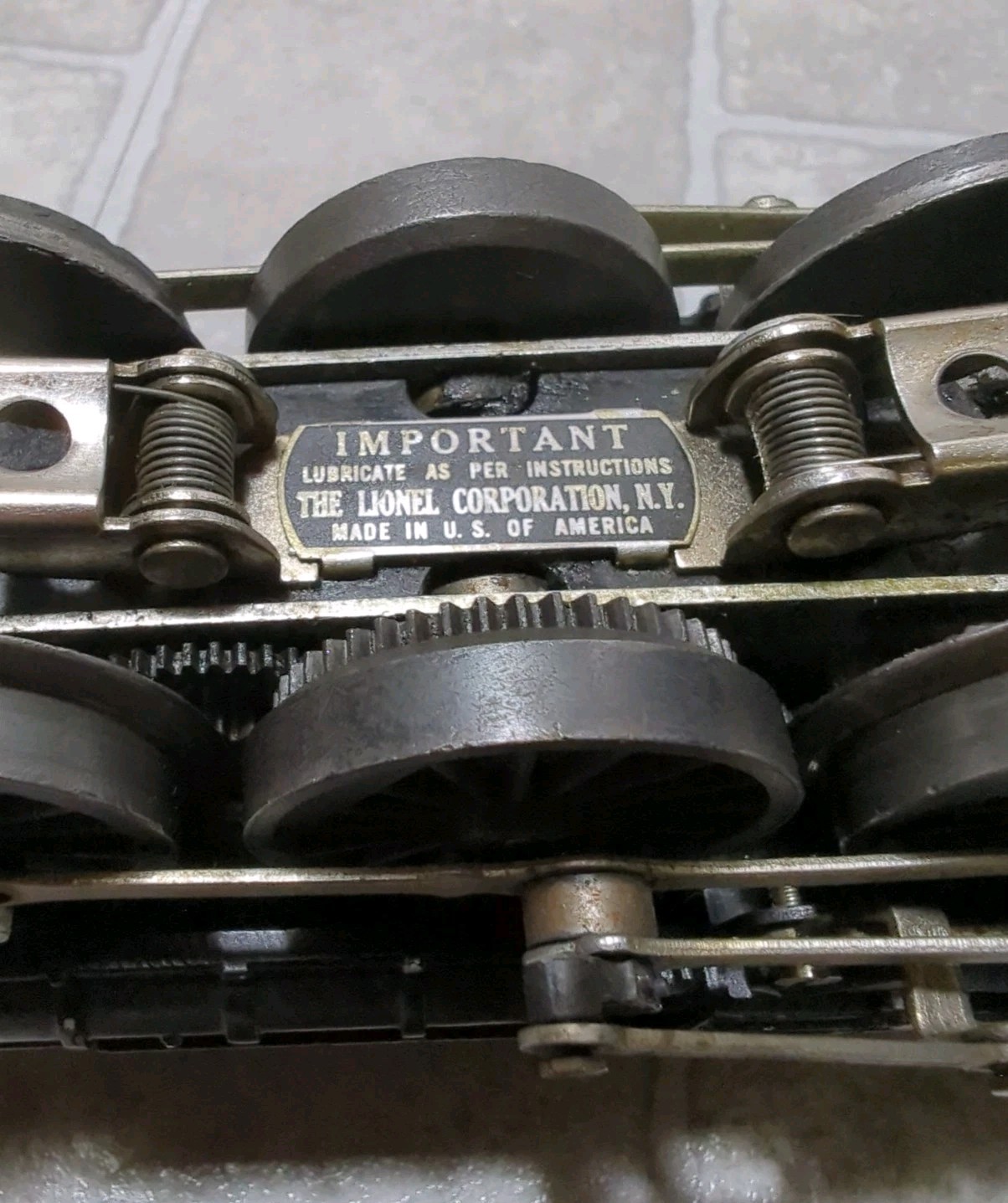 Lionel 2055 Vintage O 4-6-4 Hudson Steam Locomotive Great Condition Untested