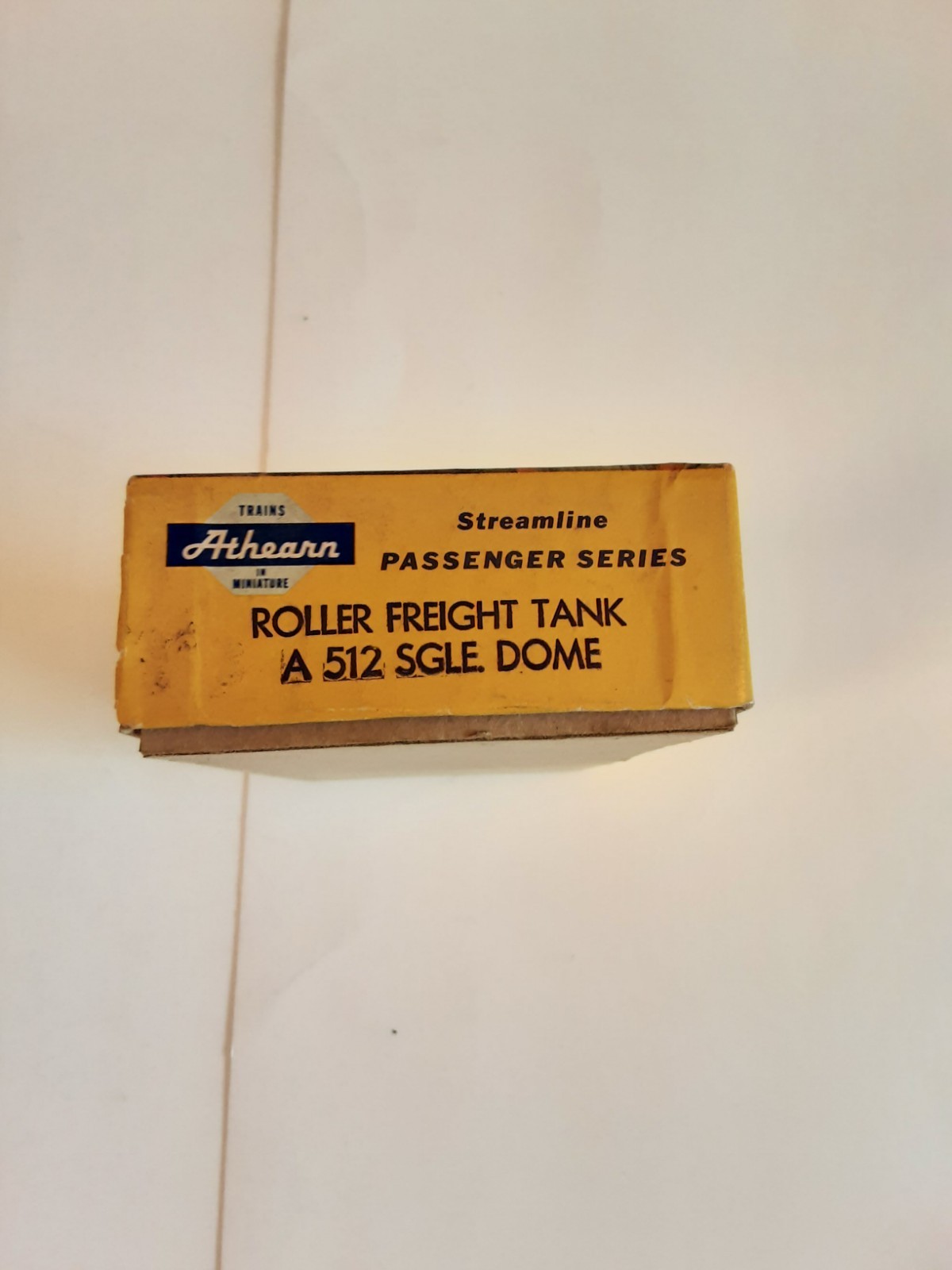 Athearn Yellow Box Kit Roller Freight Tank A-512 Single Dome TRB 7945 (A)