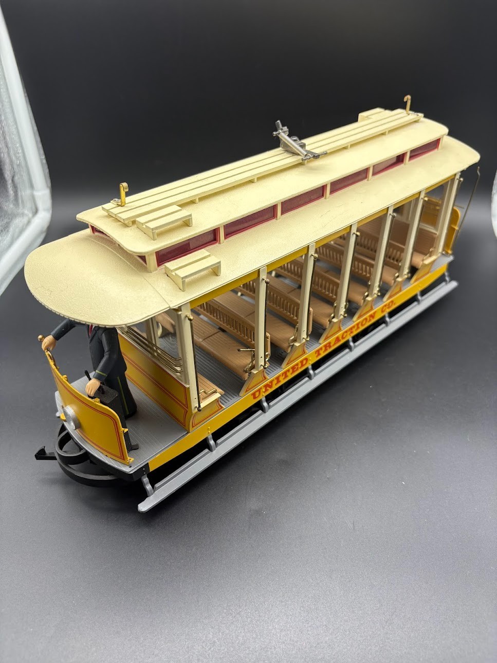 Bachmann 93938 G Scale United Traction Co Motorized Open Street Car – Poor Condi