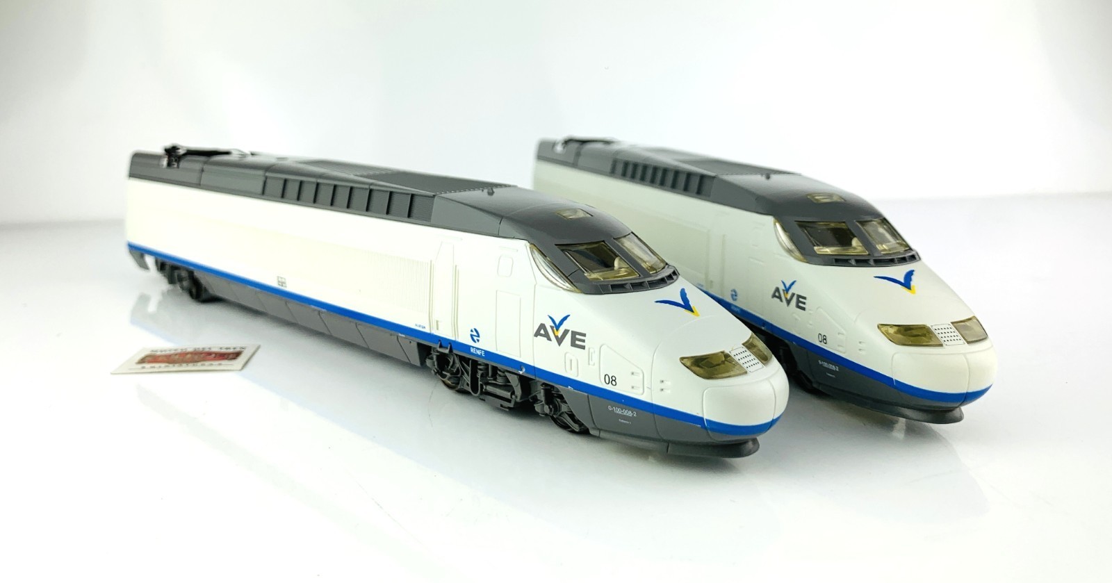 PR444 – MEHANO T684 – RENFE AVE TRAIN SET – NEW!
