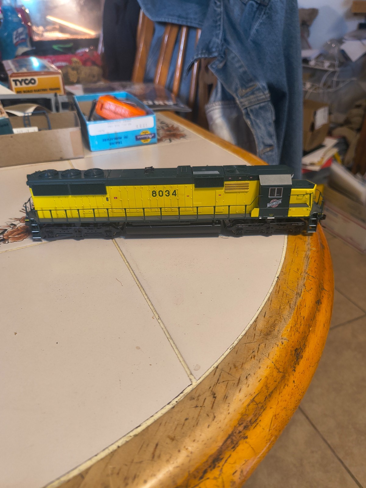HO PROTO 2000 CNW SD60 #8034 LIMITED EDITION 2003 RELEASE