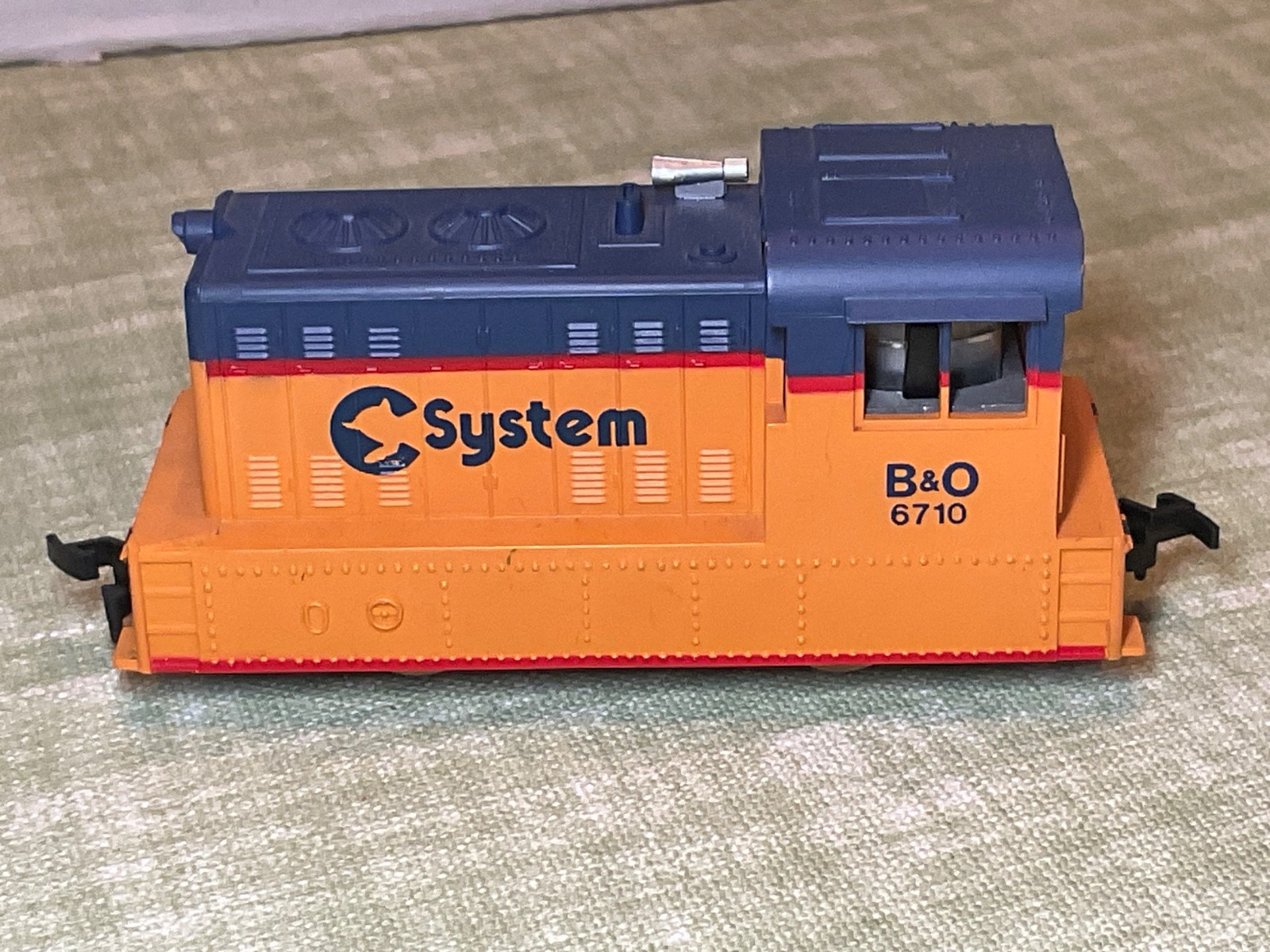 HO’S ATHEARN CSX # 6641, CANADIAN NATIONAL 19, SYSTEM B&O 6710, AMTRAK 6711