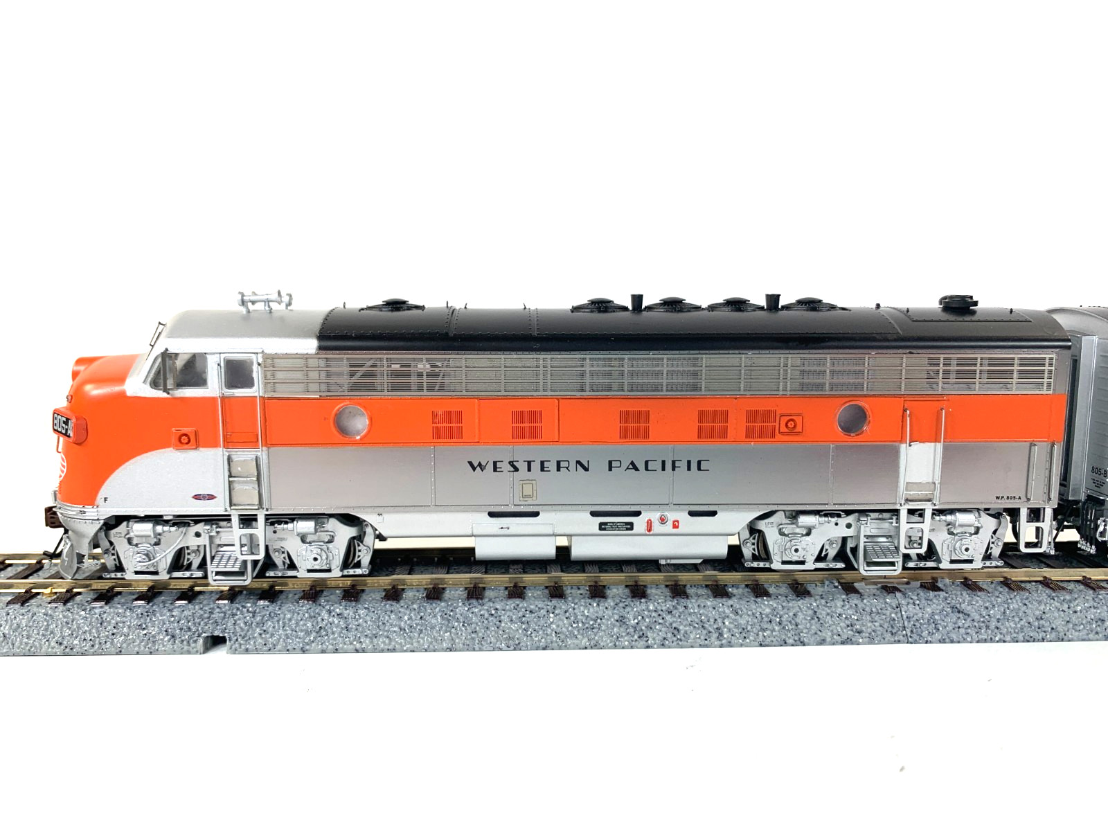 Athearn Genesis HO G22630 Western Pacific FP7 Diesels #805 A&B- DCC/ Sound