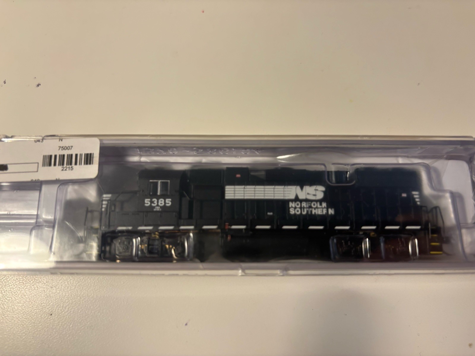 Walthers Proto N Scale GP38-2 Locomotive Norfolk Southern #5385 #920-75007 NIB