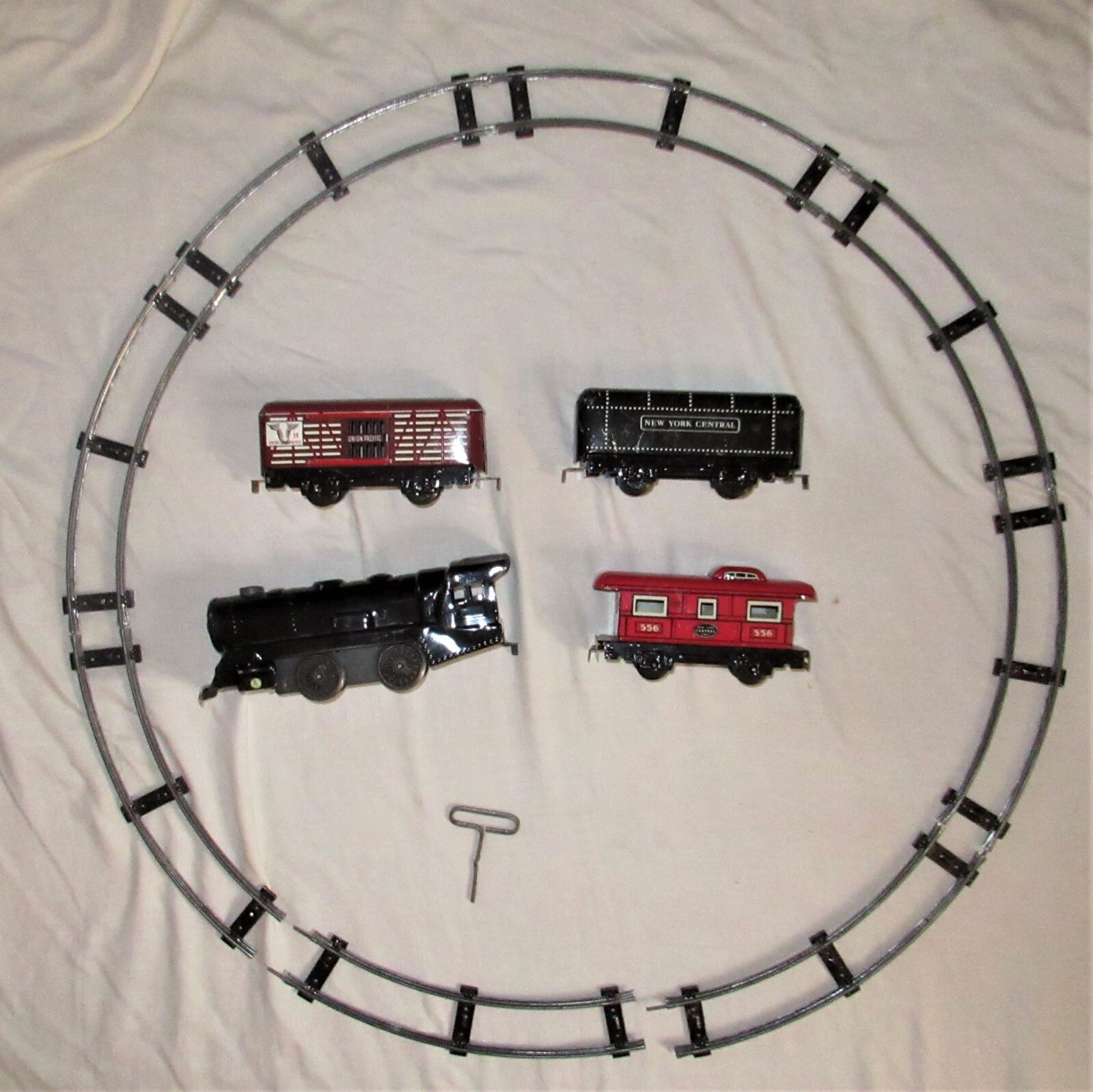 Marx O-gauge Tin Litho Metal Union Pacific Wind Up Toy Train Complete Set