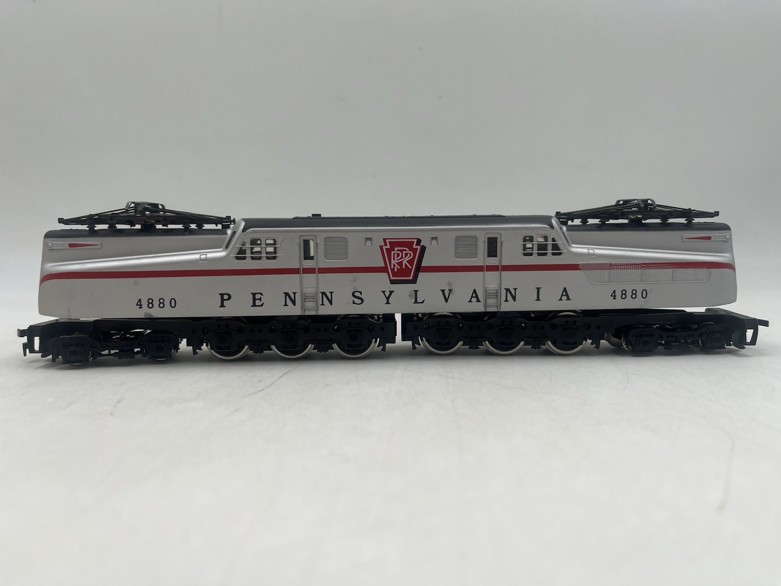 Ho Scale Mehano Master Model Maker’s 9302 Pennsylvania Silver